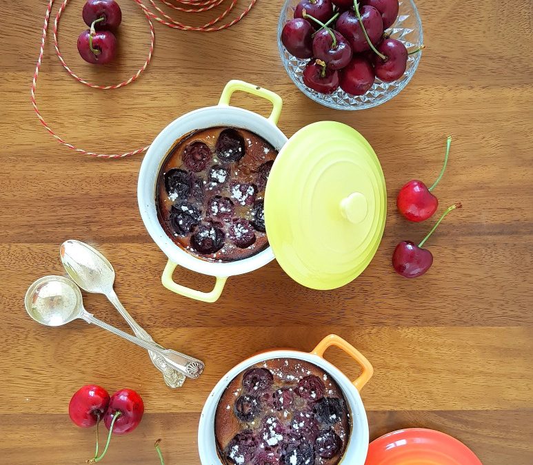 Clafoutis alle ciliegie e mandorle